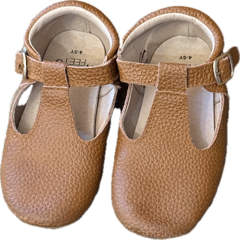 Monkey Feet Brown Leather Baby Shoes